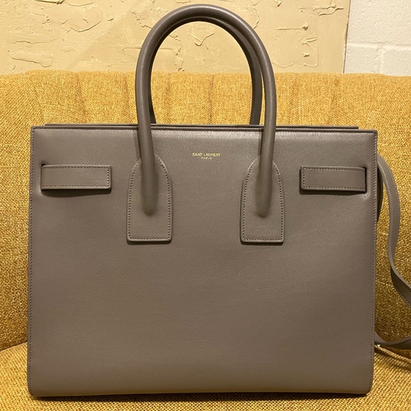 Saint Laurent SAC DE JOUR - SMALL - Picture 1 of 11